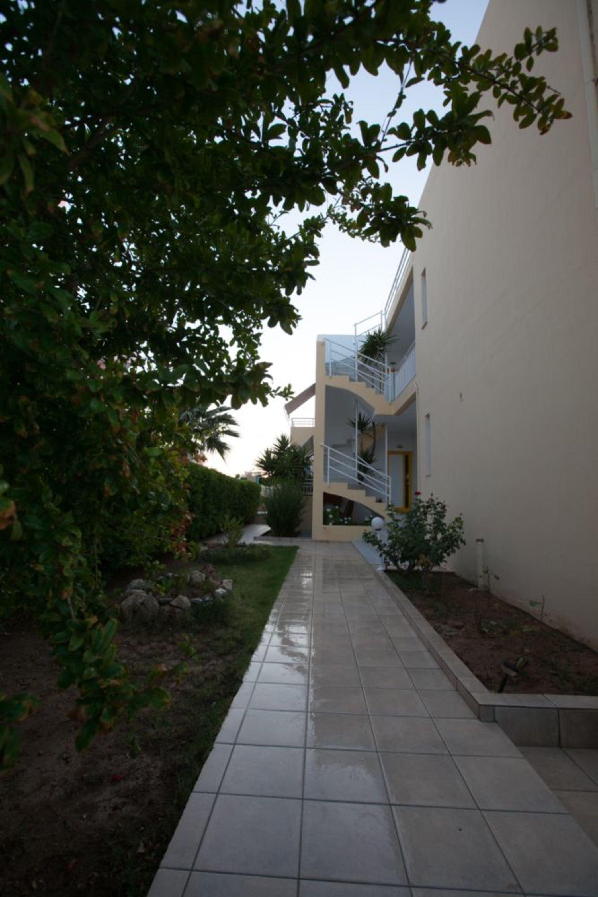 Cosmi Apts Gouves By Estia Exterior photo