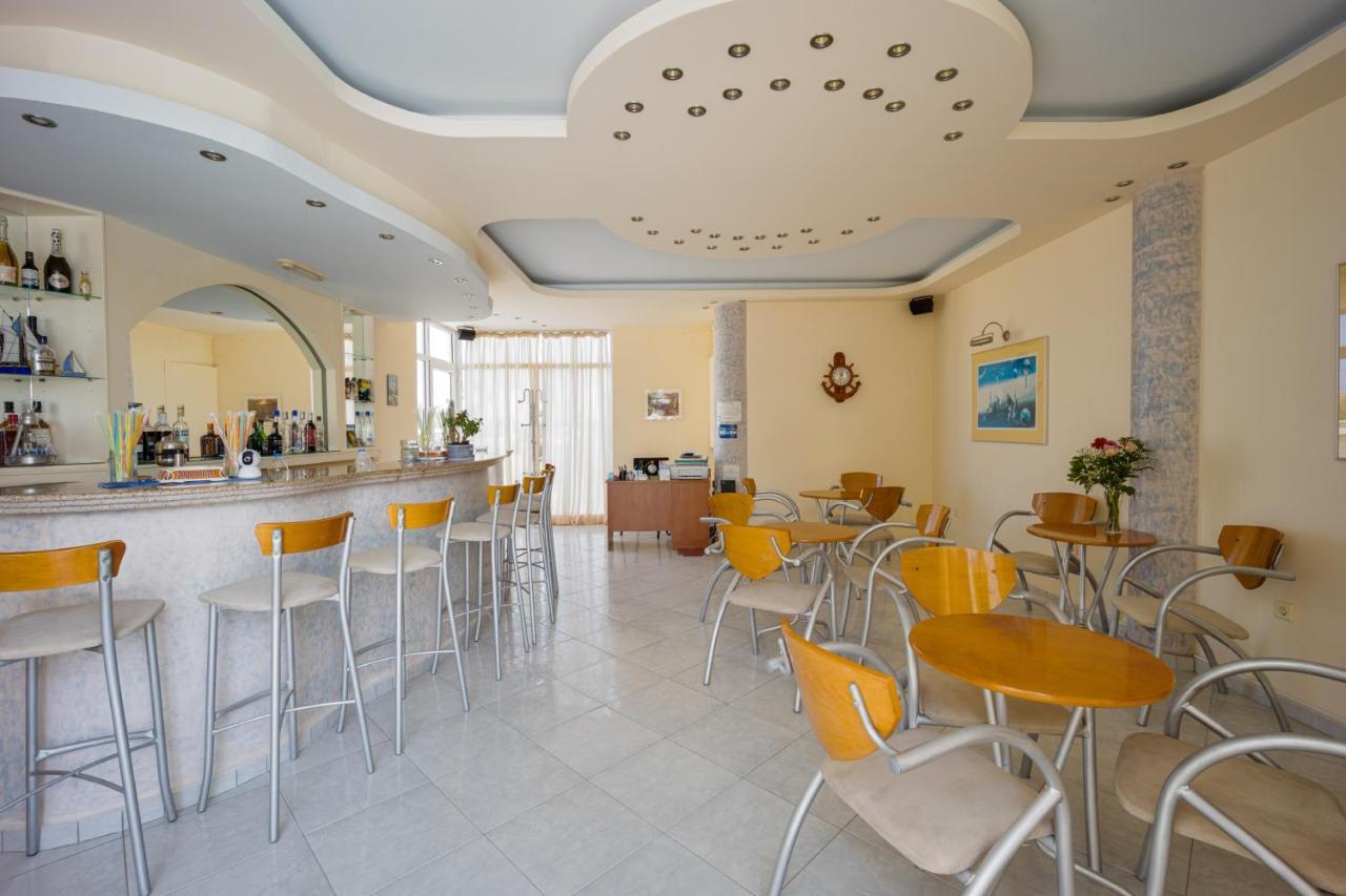 Cosmi Apts Gouves By Estia Exterior photo